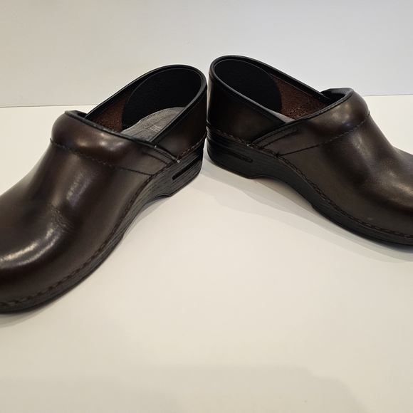 Dansko Women's Pro XP Dark Brown Leather Clogs / Mules Size 38 - Picture 7 of 9